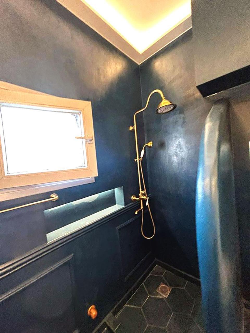 Boutique3436 Luxury Apartment Atene Esterno foto